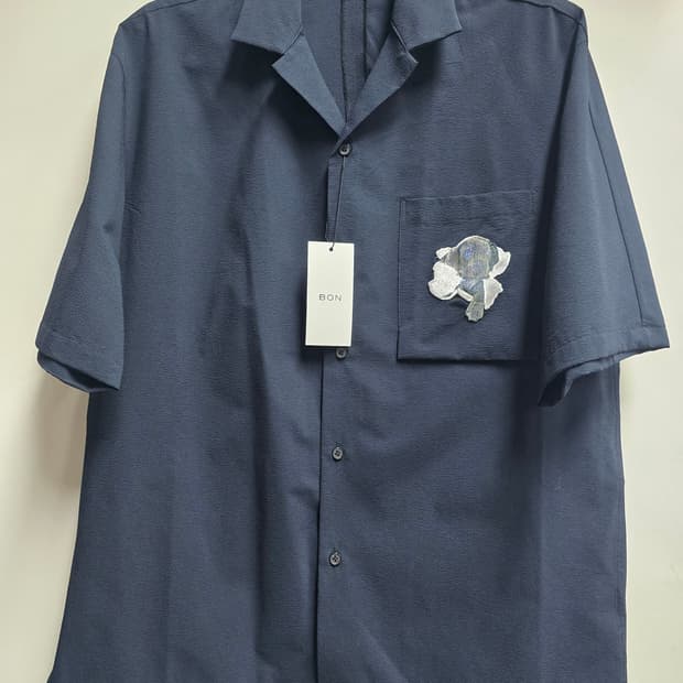 새상품)BON 네이비 강아지 자수 셔츠 105