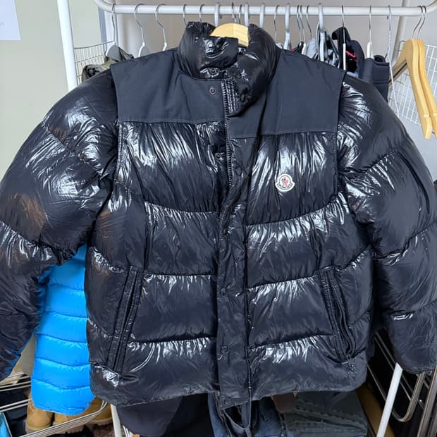 몽클레르 레쇼 패딩 판매합니다.