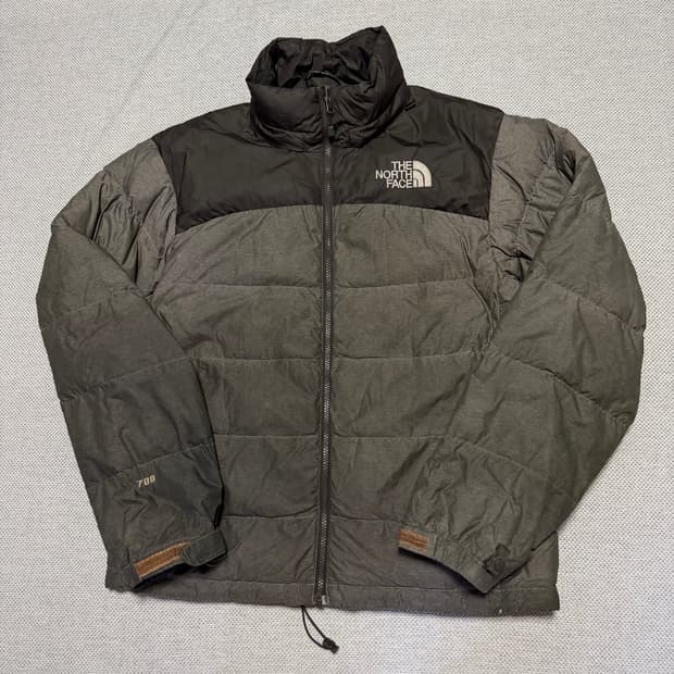 노스페이스 700 눕시 패딩