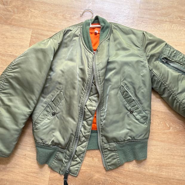 알파인더스트리 ma1 xs