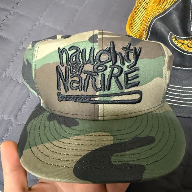 뉴에라 너티 바이 네이쳐 카모 738