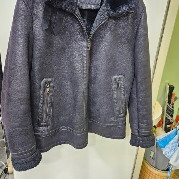 Panicale Italy 블랙 무스탕 자켓 사이즈90