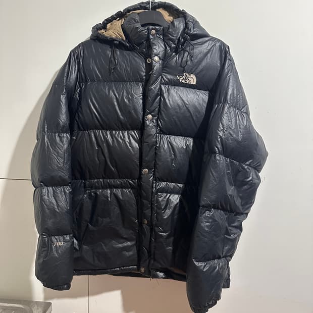 노스페이스 700 블랙 패딩