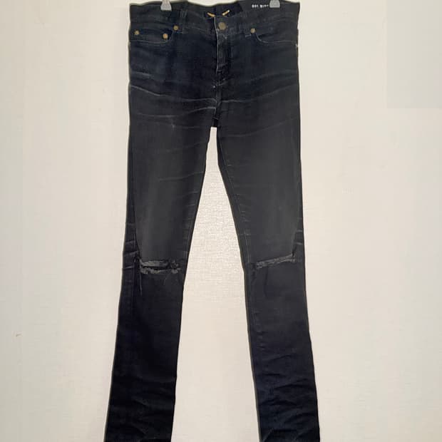 생로랑 블랙 무찢진