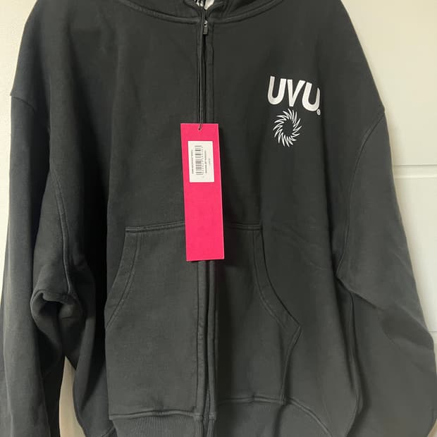 Uvu 후드집업 L사이즈 팝니다