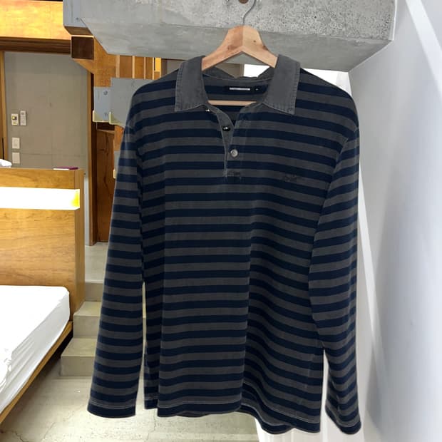 해칭룸 스트라이프 폴로티