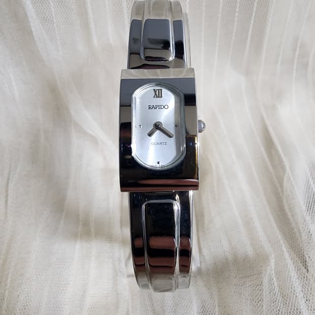 RAPIDO 쿼츠 팔찌 시계