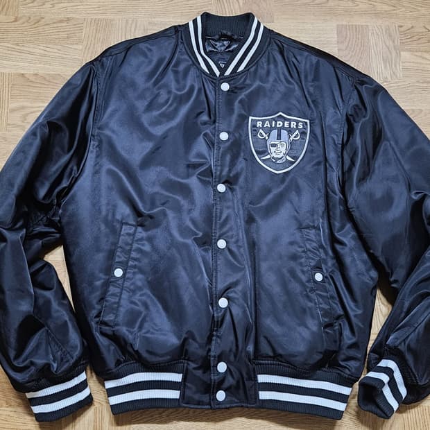 뉴에라 라스베이거스 레이더스 스타디움 재킷