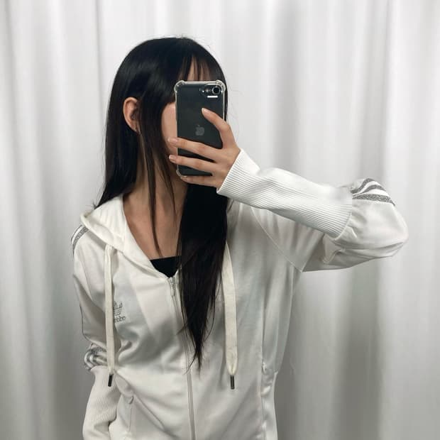 아디다스 화이트 실버 후드 져지