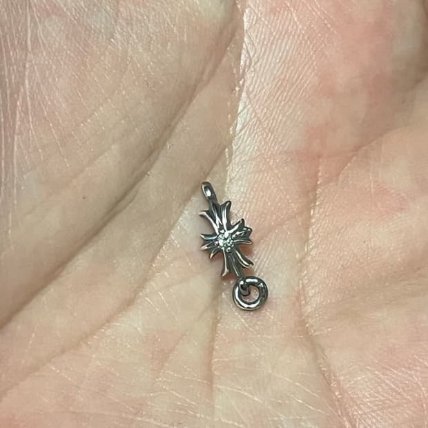(구매)크롬하츠 타이니 링 실버,다이아세팅 여분 1링크 구매합니다