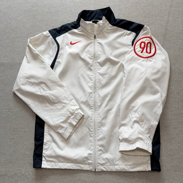 나이키 토탈90 바람막이