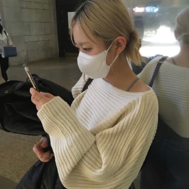 아워캐비넷 coco golgi crop knit
