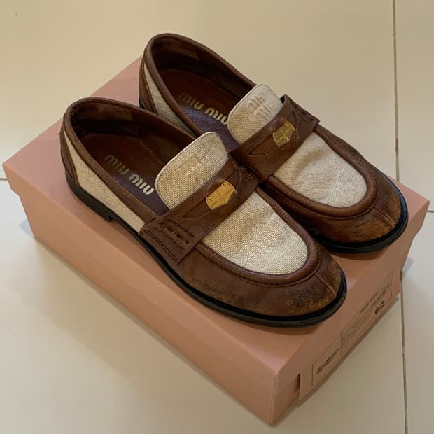 미우미우 리넨 레더 페니 로퍼