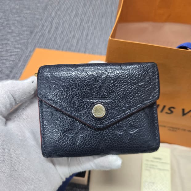 [특가][정품] 루이비통 앙프레뜨 삼단지갑