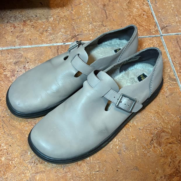 닥터마틴 패트리샤 털 슈즈