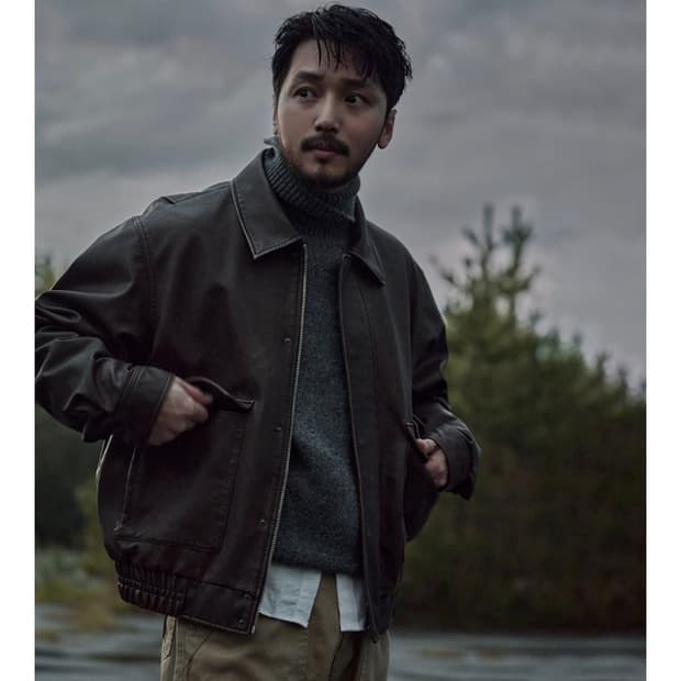 변요한 유니폼브릿지 레더 자켓a-2