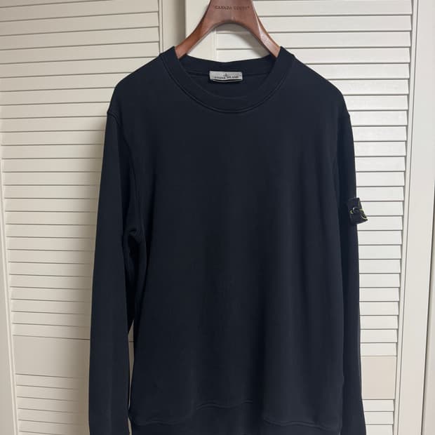 22FW 스톤아일랜드 맨투맨 블랙 XL