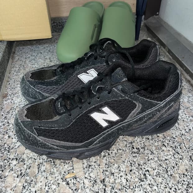 뉴발란스 엑슬림 270