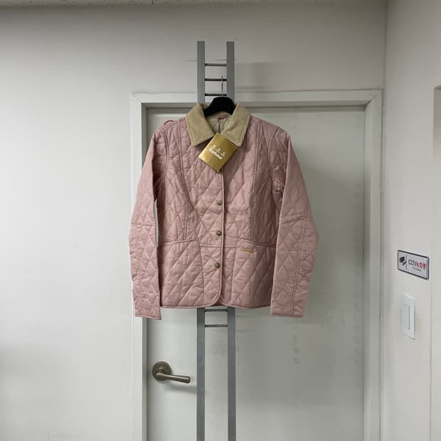 바버 퀄팅 자켓 핑크 새상품 34(W)