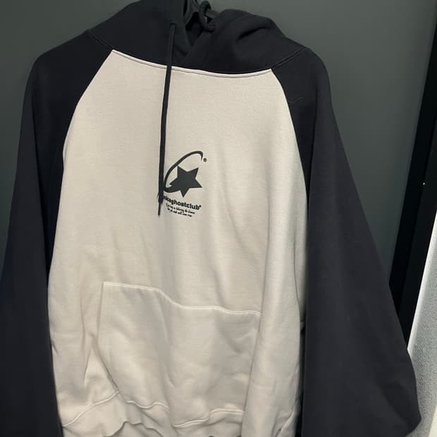 나이스고스트클럽 후드티 팔아요