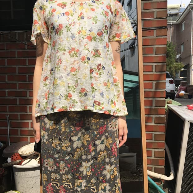 데이지 가든 레이스 블라우스