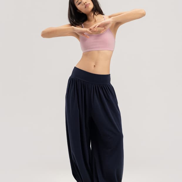 부디무드라 labu pants