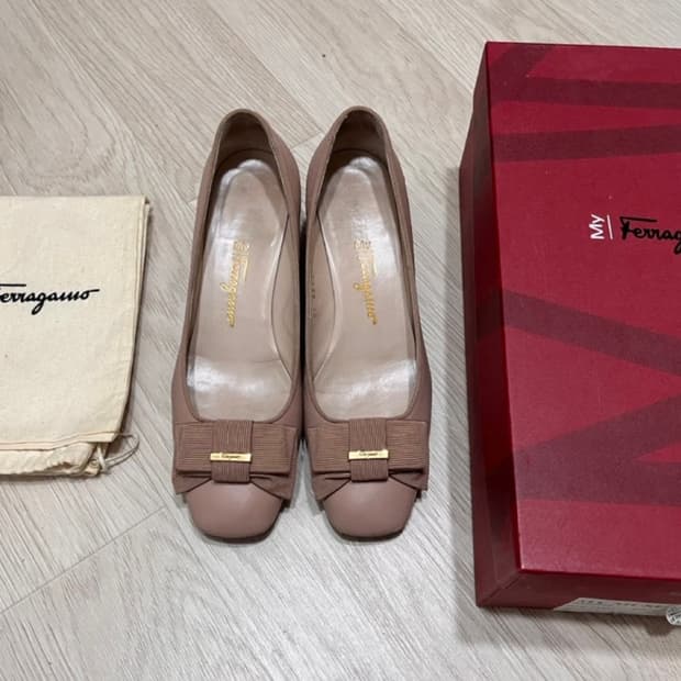 My Ferragamo 마이 페라가모 My Muse_미들힐 슈즈