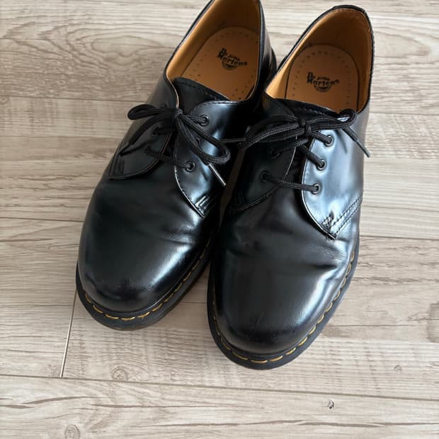 닥터마틴 1461 3홀 스무스 270