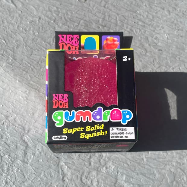 (미개봉새상품)블핑 로제 스트레스볼 니도 검드롭 정품 판매