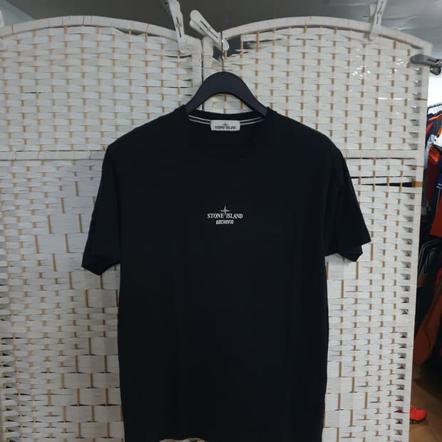 스톤아일랜드 ARCHIVIO 블랙 반팔티 105