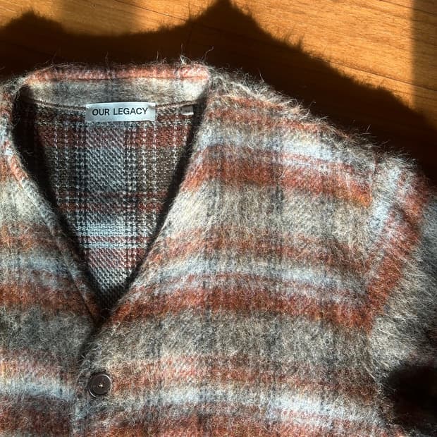 bts뷔 착용) 아워레가시 가디건 모헤어 어멘트 체크 52사이즈