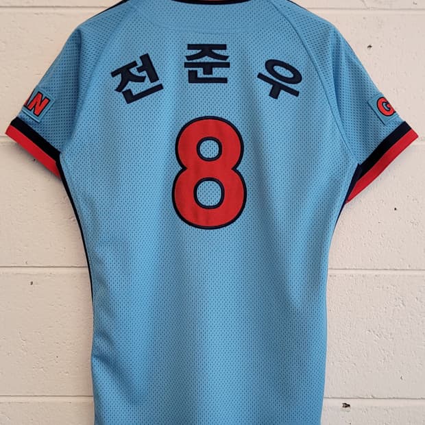 롯데자이언츠 챔피언 프로페셔널 유니폼(No.8 전준우 마킹) 판매