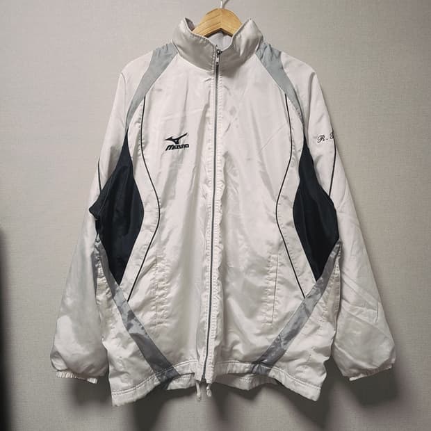 [XL] 미즈노 올드스쿨 바람막이