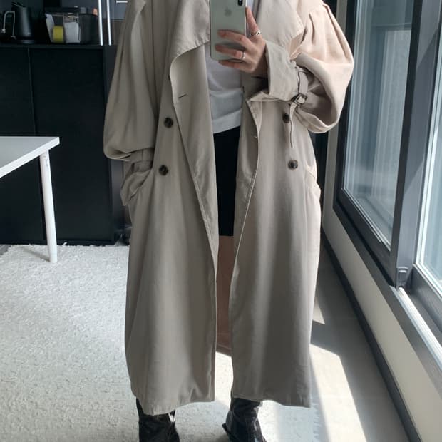 Volume Trench Coat