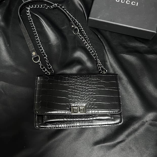 Vintage crocodile blackchain 크록 블랙체인 숄더