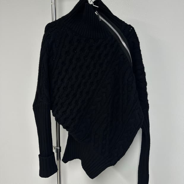 사카이 21aw 사선 니트집업