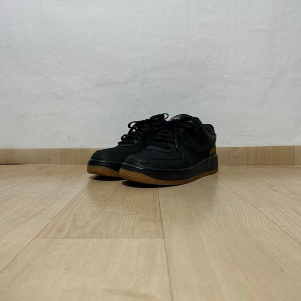 나이키 에어포스 1 고어텍스 블랙 라이트 카본