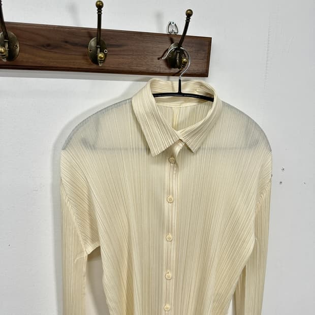 이세이미야케 플리프플리즈 셔츠자켓 4size 