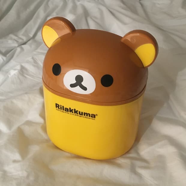 리락쿠마 휴지통