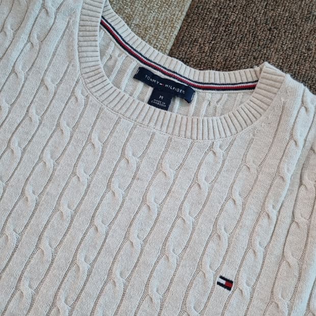 타미힐피거 케이블 반팔 니트