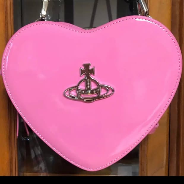 비비안웨스트우드 루이즈 하트 가방