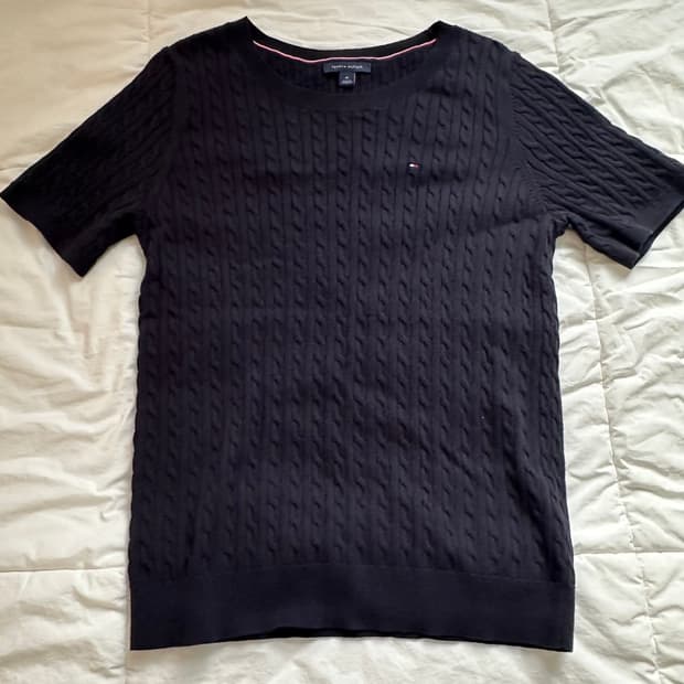 타미힐피거 반팔 니트