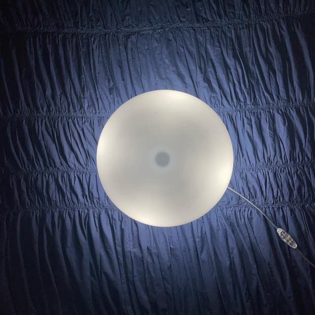 아르떼미데 네시노 조명