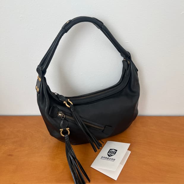 빈티지 페라가모 태슬 레더 호보백