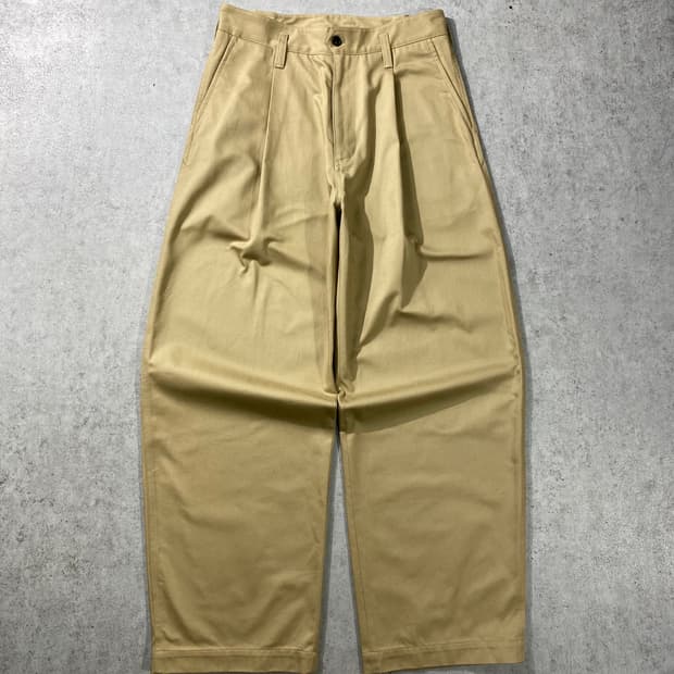 [S] COOR 쿠어 미니멀 베이지 원턱 와이드 팬츠