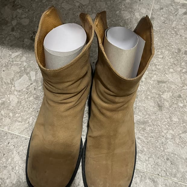 러브유쏘머치 소가죽 앵클부츠 245