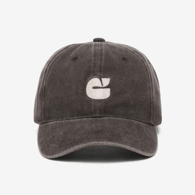 칼린 뉴 로고 워시드 캡 J74104010 BROWN