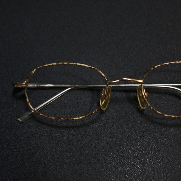 EYE GREEN 투명 포인트테 안경