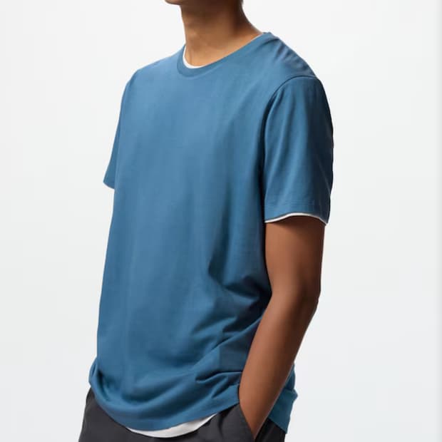 유니클로 수피마 코튼 티 65블루