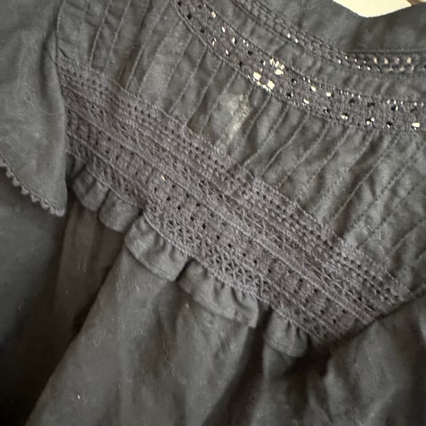 빈티지 블랙 레이스 민소매 블라우스